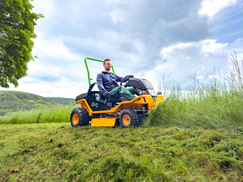 The first AS 920 ESherpa 2WD mowers are now in practical use