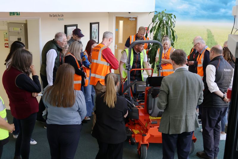 Kubota provides updates on expansions and electrification of popular mower ranges